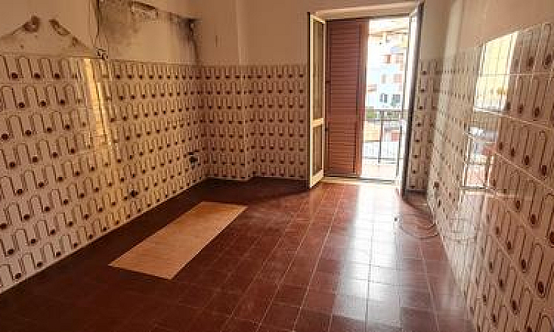 Centrale , Vista Mar...