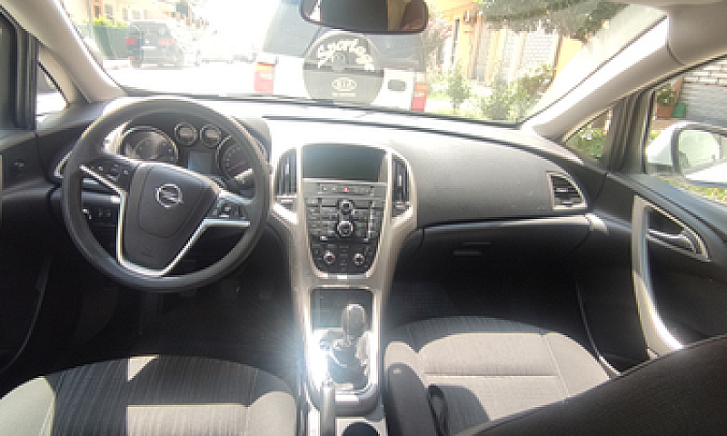 Opel Astra Iv 2010 S...