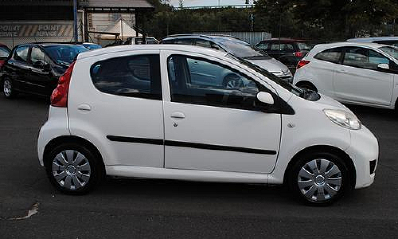 Peugeot 107 1.0 68 C...