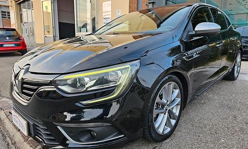 Renault Megane 1.5 D...