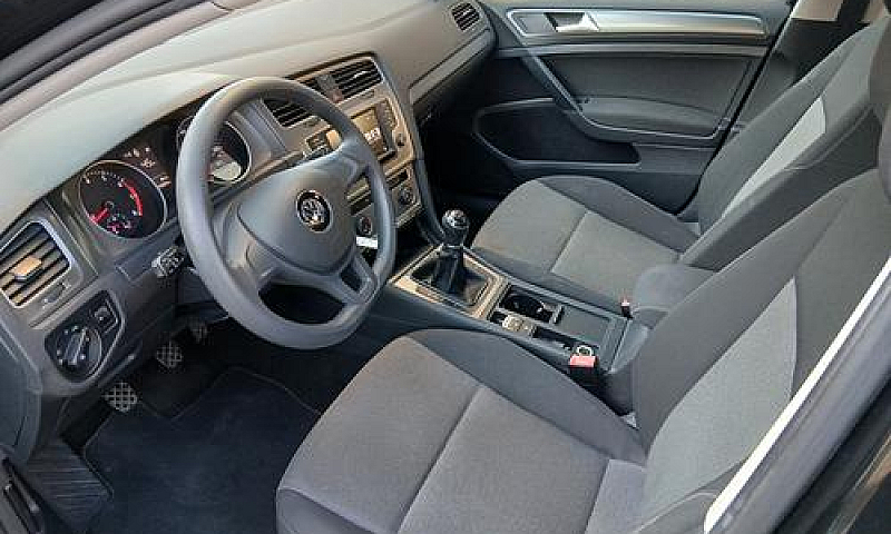 Volkswagen Golf 1.2 ...