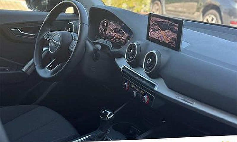 Audi Q2 35 Tdi S-Tro...