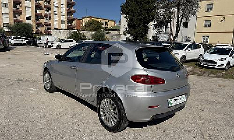 Alfa Romeo 147 1.9 J...