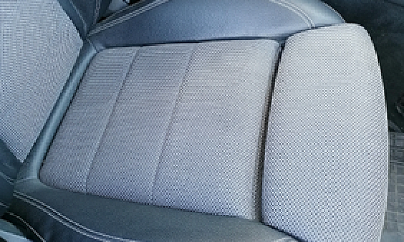 Mercedes St W 200 Di...
