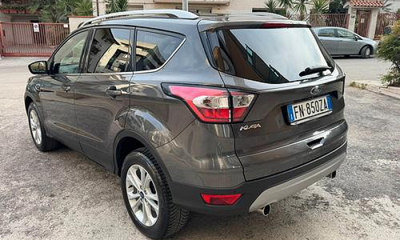 Ford Kuga 1.5 Tdci 1...