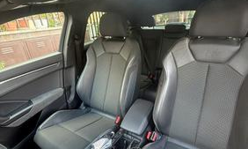 Audi Q3 Sportback...