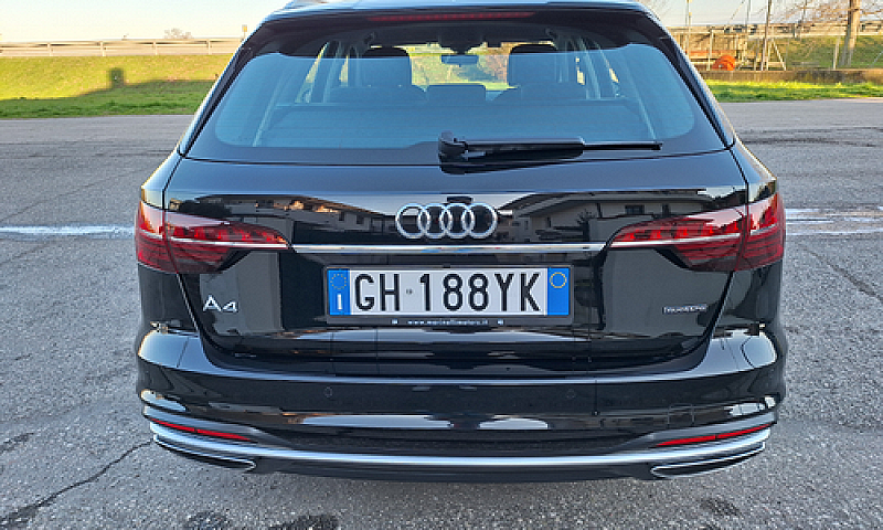 Audi A4 Avant Quattr...