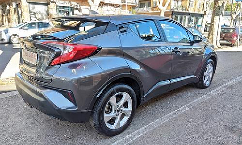 Toyota C-Hr 1.8 Hybr...