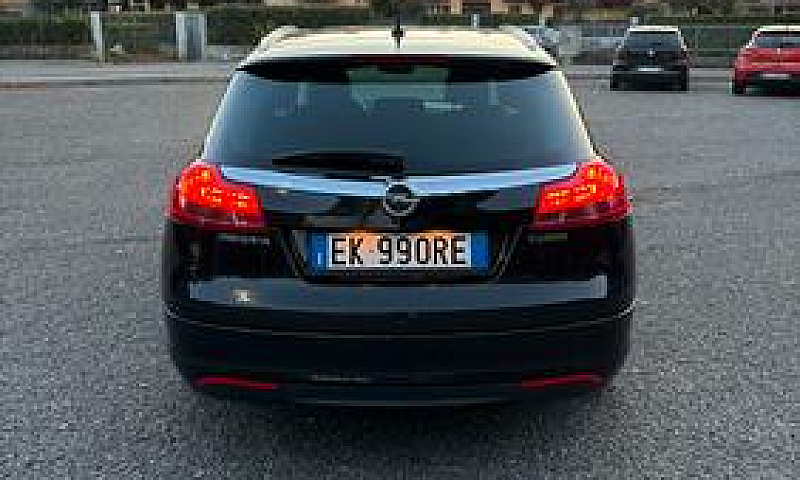 Opel Insignia 1.6 Tu...