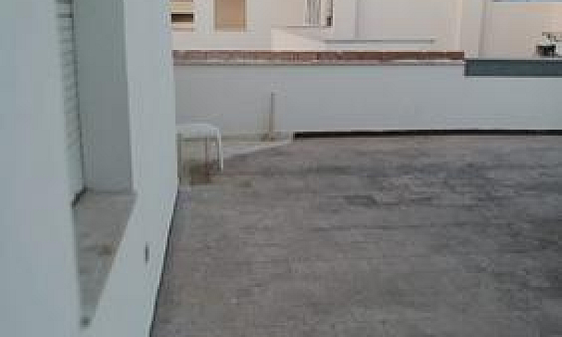 Marina Di Lesina, At...