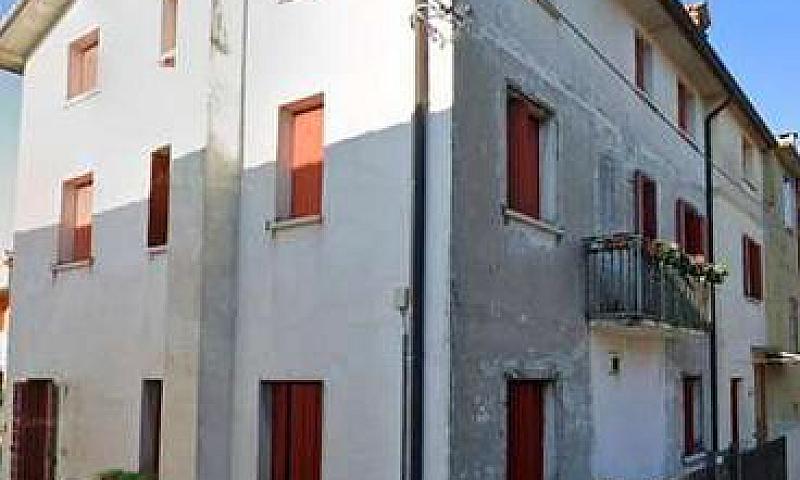 Appartamento A Bassa...