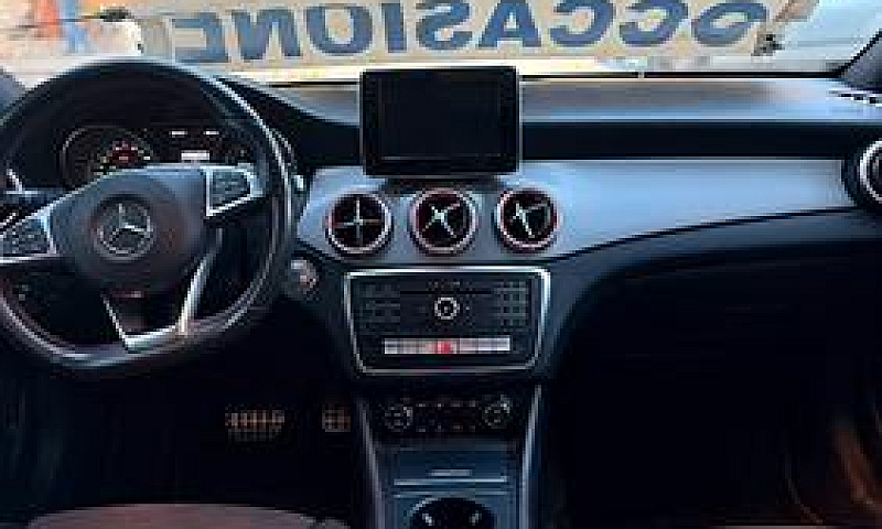 Mercedes Cla 220 Amg...