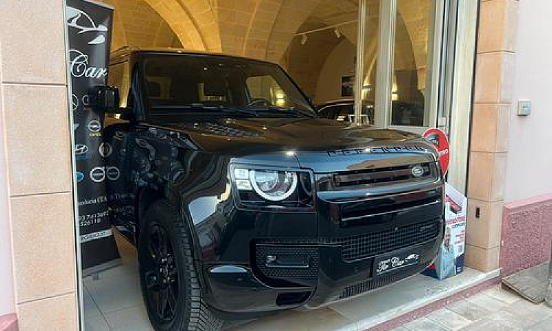 Land Rover Defender ...