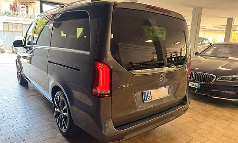 Mercedes-Benz V 300 ...