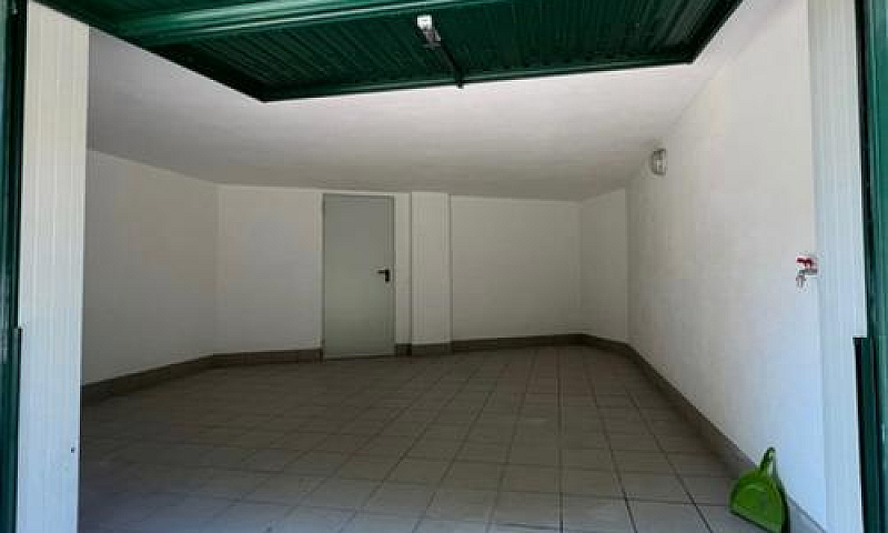 Privato Vende Lumino...