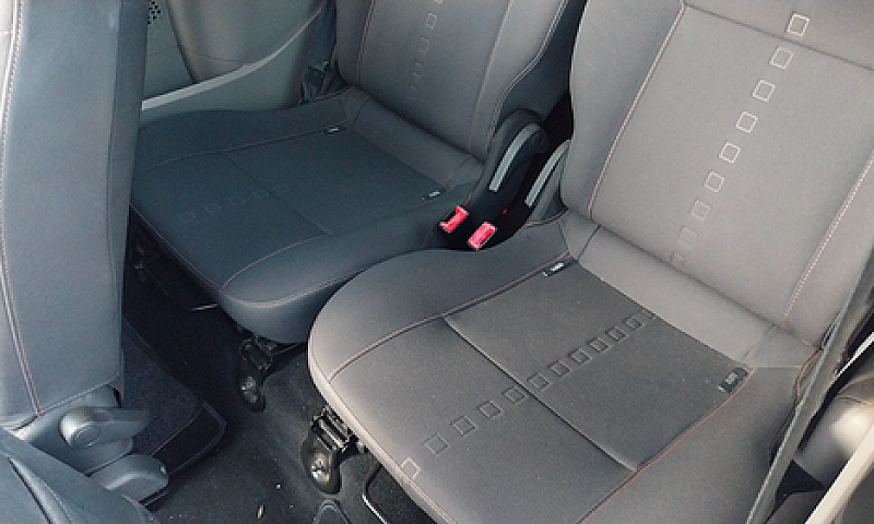 Renault Twingo 1.2 T...