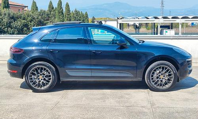 Porsche Macan 3.0 S ...