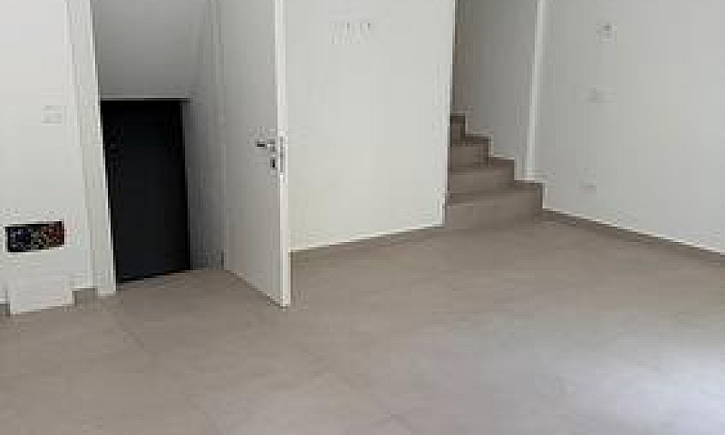 Trilocale Ristruttur...