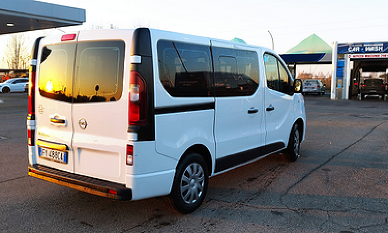 Opel Vivaro 1.6 9 Po...