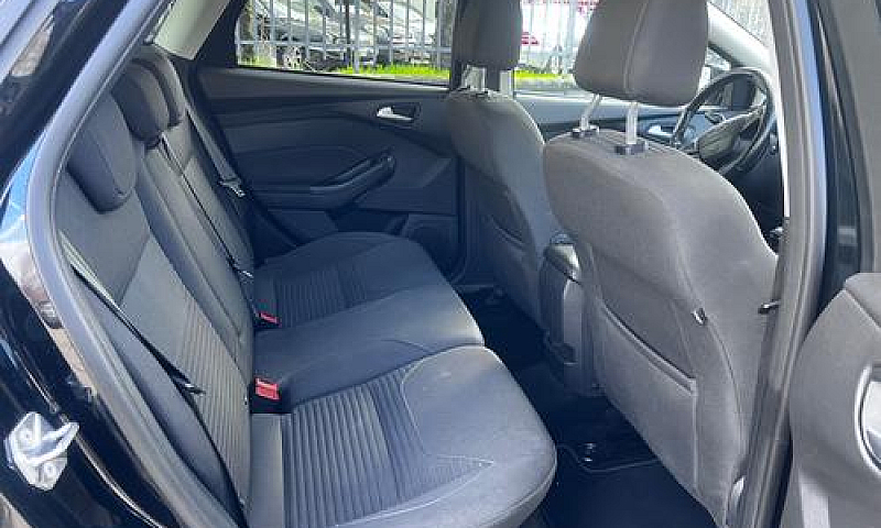 Ford Focus 1.0 Ecobo...