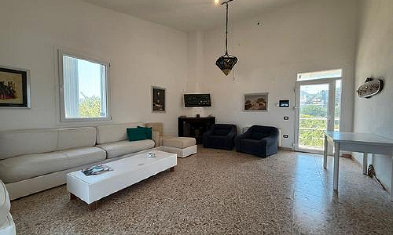 Villa Ristrutturata ...