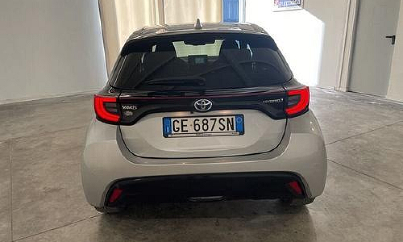 Toyota Yaris Iv 2020...