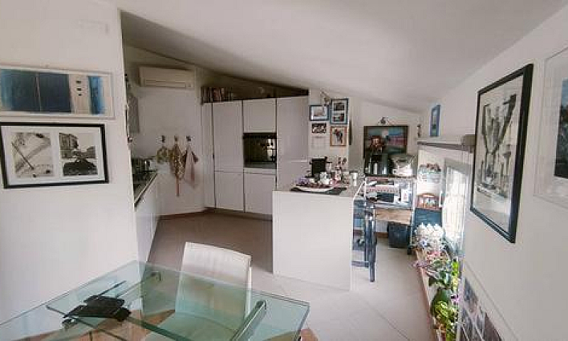 Moderno Appartamento...