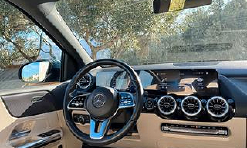 Mercedes-Benz B180 2...