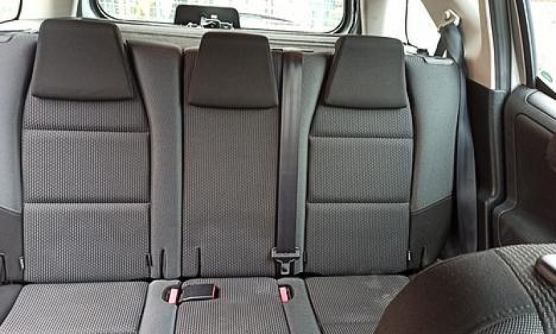 Peugeot 207 1.6 Hdi ...