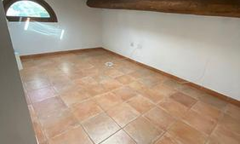 Appartamento A Ripar...