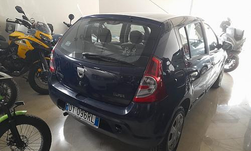 Dacia Sandero 1.4 8V...