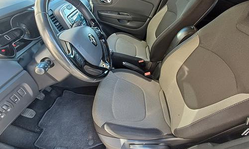 Renault Captur 1.5 D...