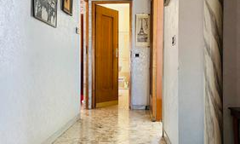 Bari Carrassi- 110 M...