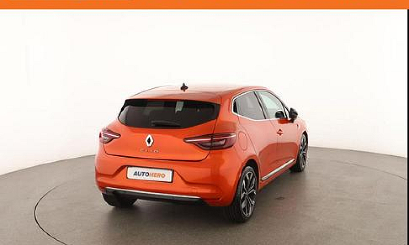 Renault Clio Jn22030...