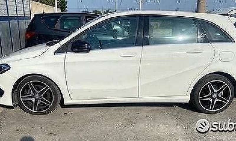 Mercedes Classe B (T...