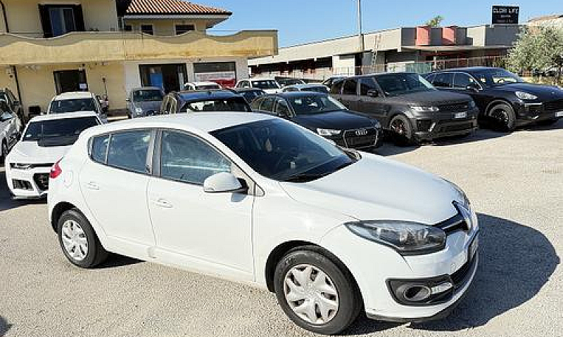 Renault Megane 1.5 D...