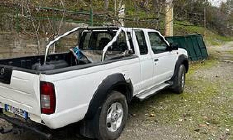 Nissan Np300 Pick Up...