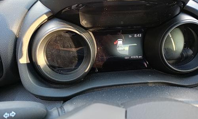 Yaris Cross Ibrida...