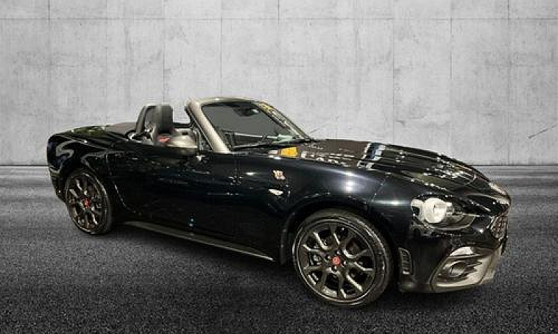Abarth 124 Spider 1....