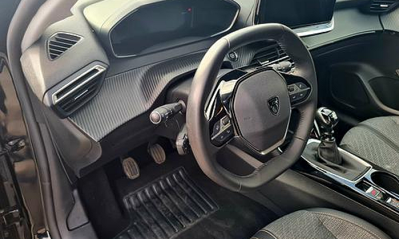 Peugeot 208 1.2 5 Po...