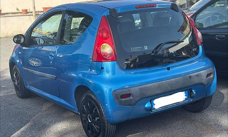Peugeot 107 1.0 68Cv...