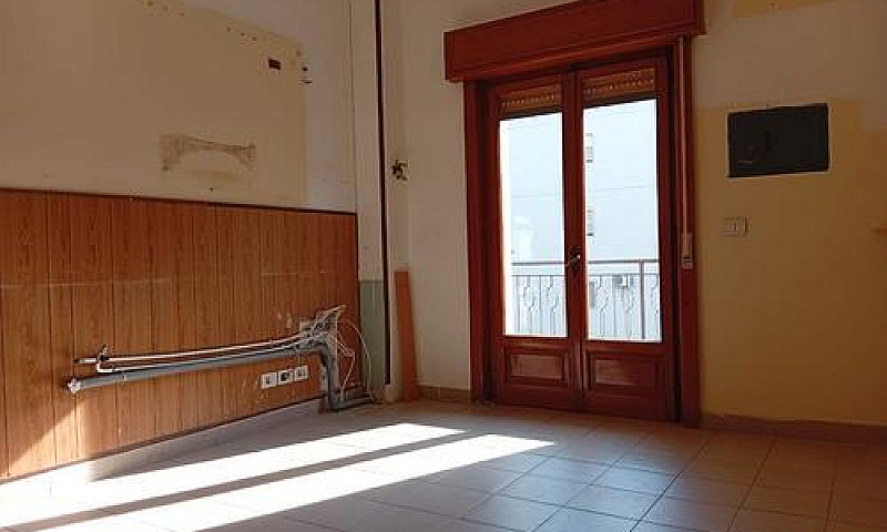 Ampio Appartamento C...