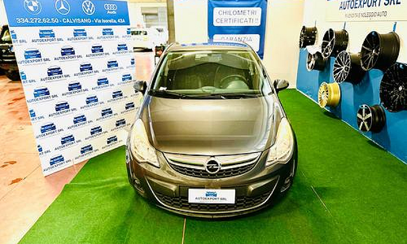 Splendida Opel Corsa...
