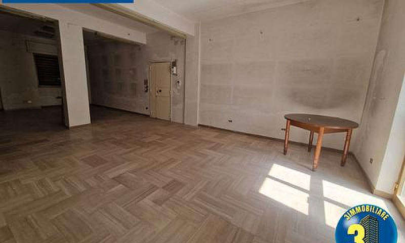 Zona Barberini: Appa...