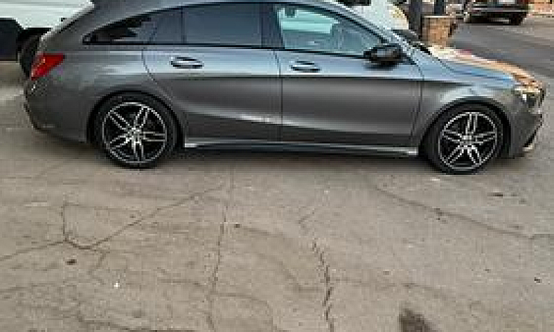 Mercedes Cla 220 Amg...
