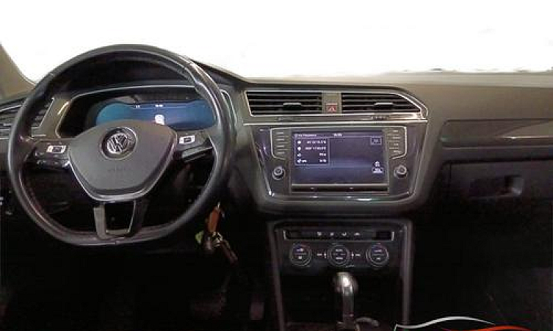 Volkswagen Tiguan 2....