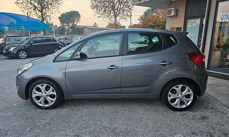 Hyundai Ix20 1.6 Crd...