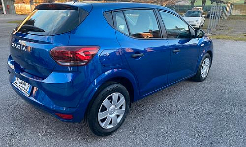 Dacia Sandero Street...