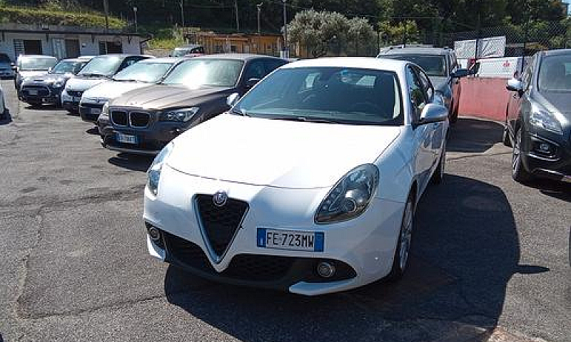 Alfa Romeo Giulietta...