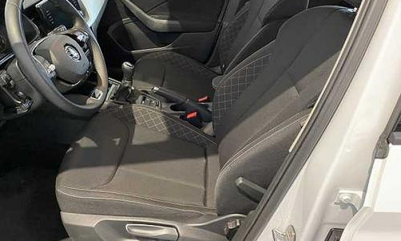 Skoda Kamiq 1.0 Tsi ...